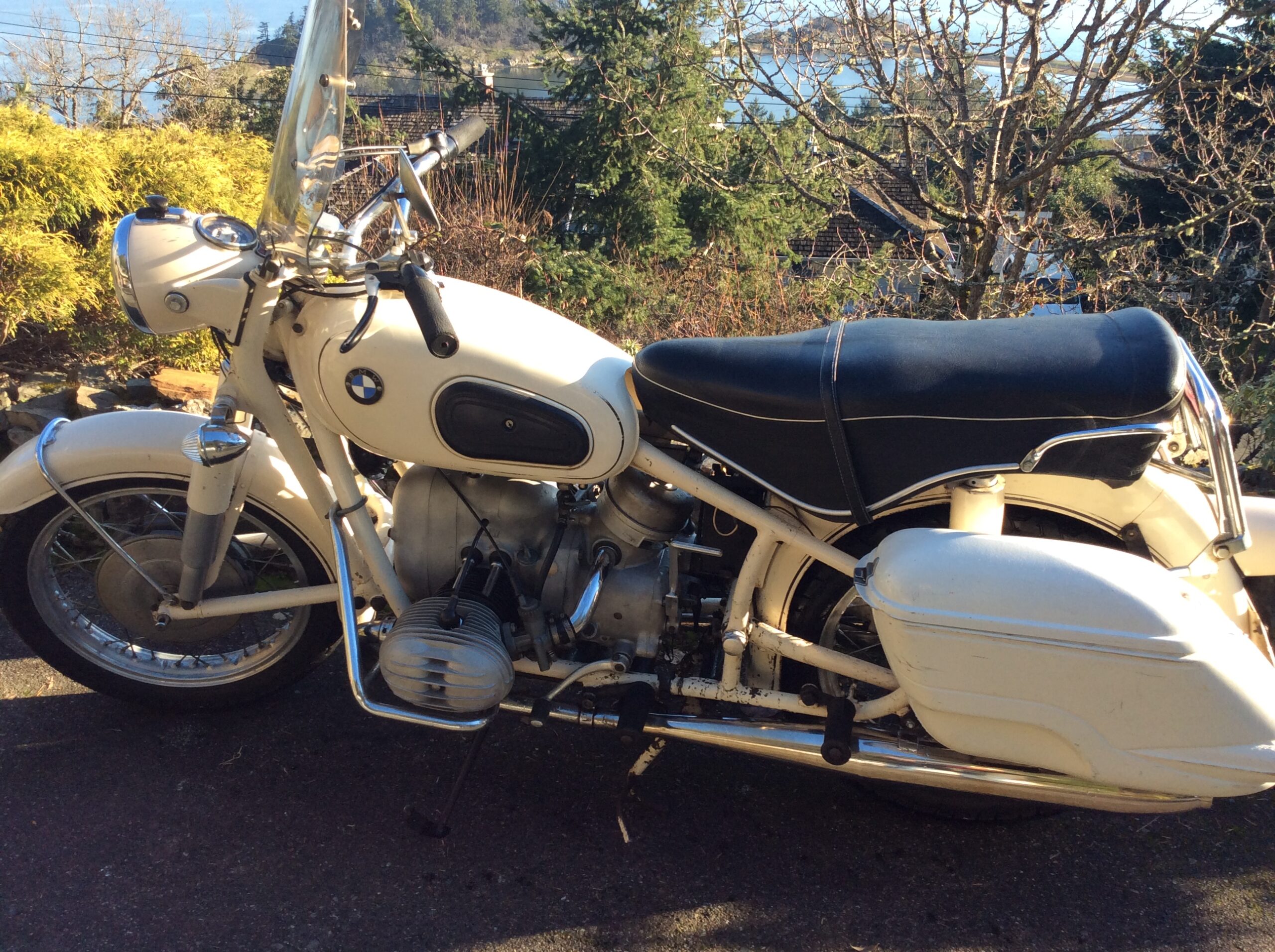 You are currently viewing 1960 BMW R60/2  For Sale  $11,000